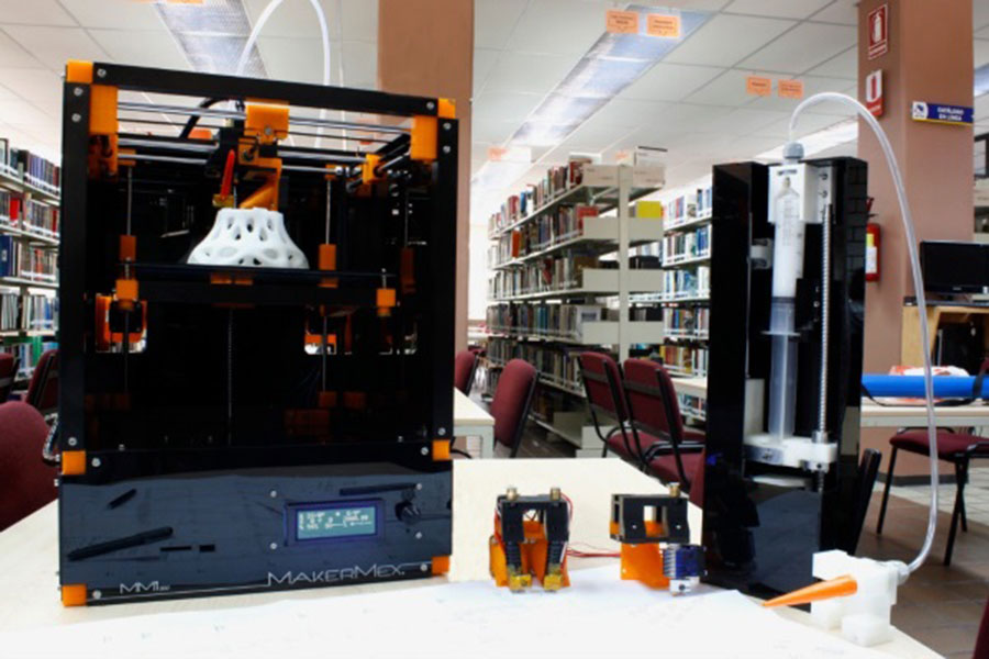 Maggiori informazioni su "MakerMex MM1, la stampante 3D modulare che stampa plastica, ceramica, alimenti e Play-Doh"