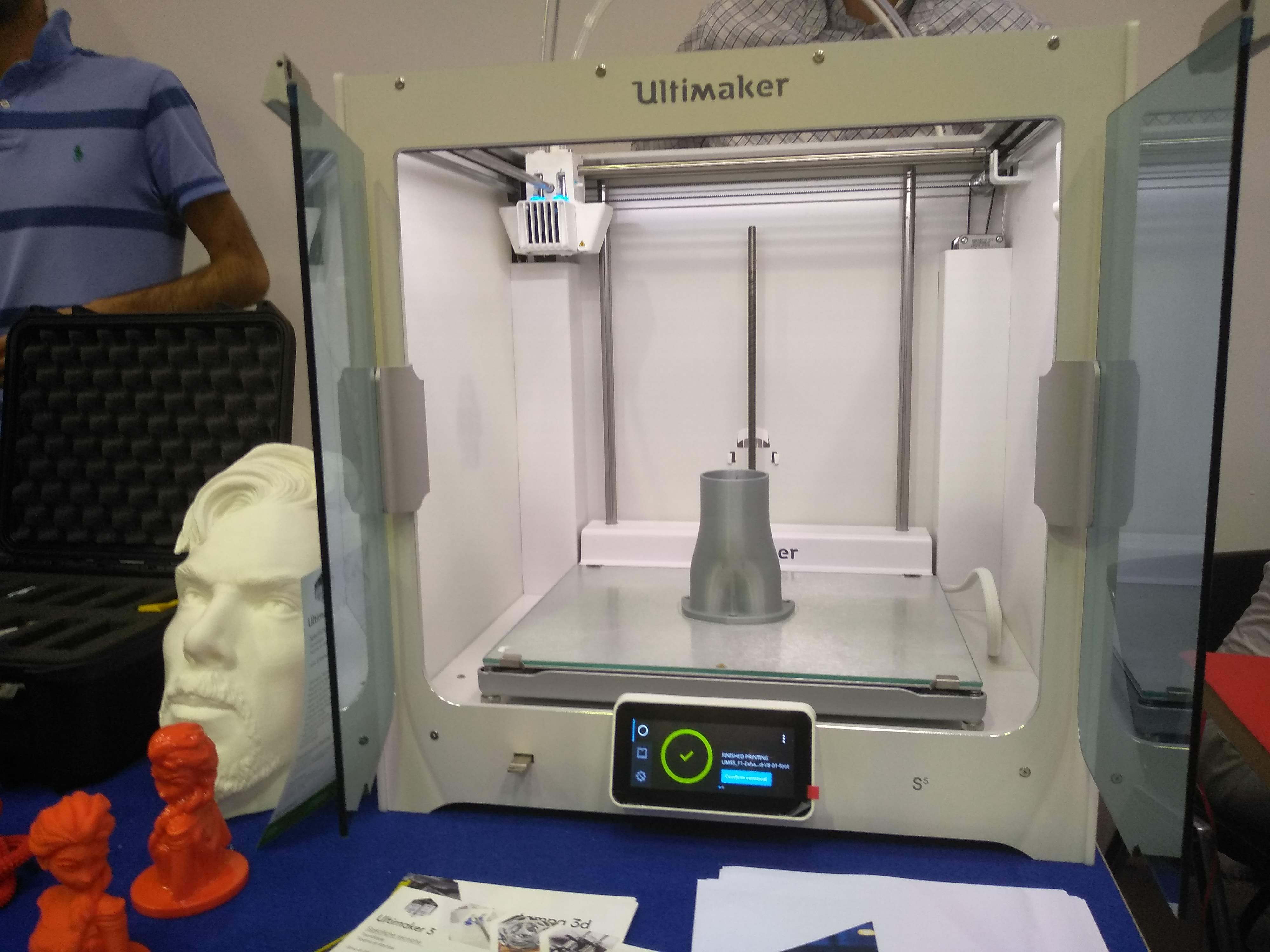 Maggiori informazioni su "Ultimaker S5, prime considerazioni e scheda tecnica"