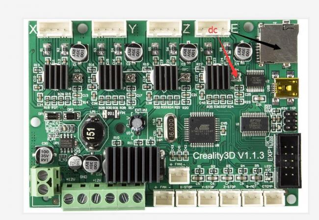 E-axis_drive_voltage_on_the_motherboard[1].jpg