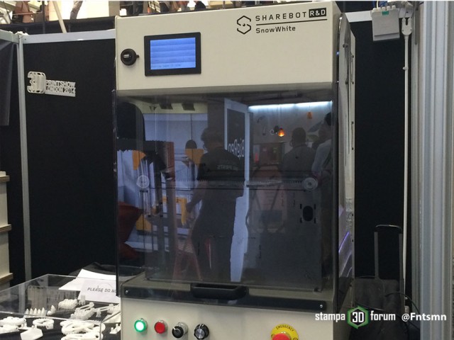 3d-printshow-london-2014-sharebot-stampa-3d-forum-4