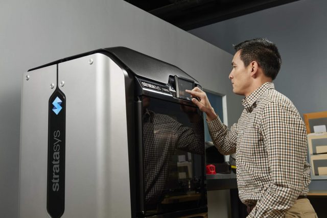 Stratasys_F123-Series-offers-touch-screen-interface-for-maximum-productivity